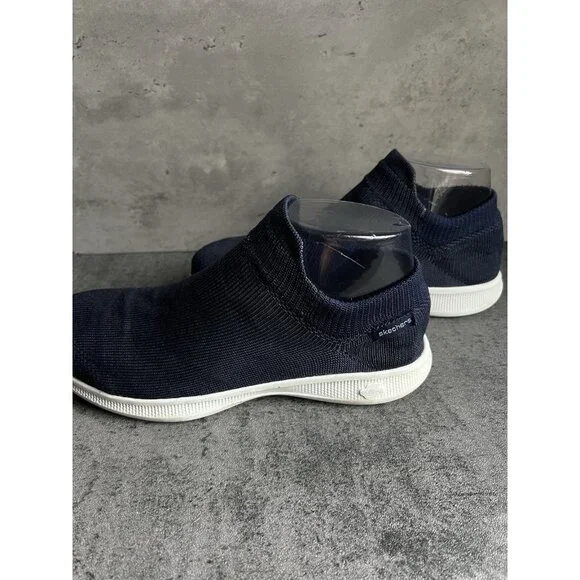 SKECHERS Women’s Dark Blue Goga Max Knit Slip On Shoe Sneaker Size 7 - Picture 11 of 16
